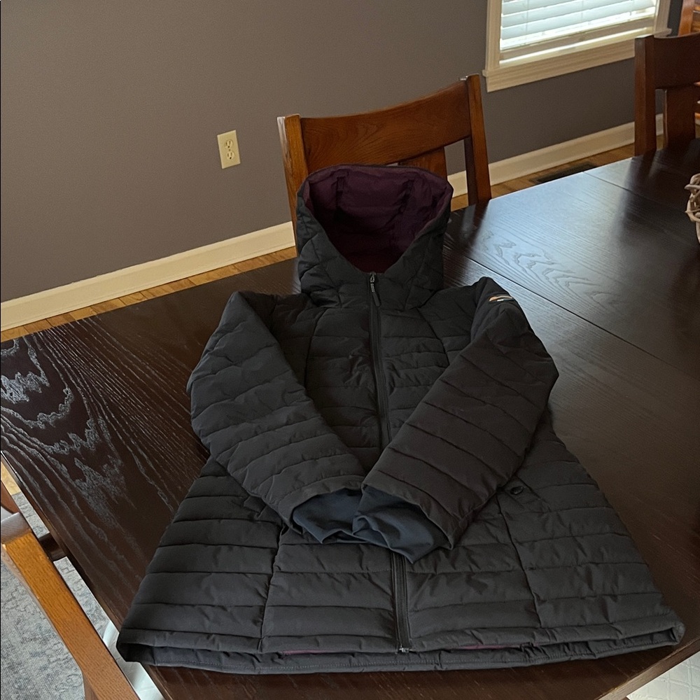 Like new HFX Women's Black Puffer Jacket